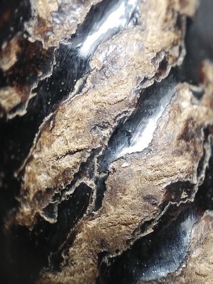 ตะกรุดเก่าลงรักถักเชือกไม่ทราบคณาจารย์ครับ รูปที่ 4