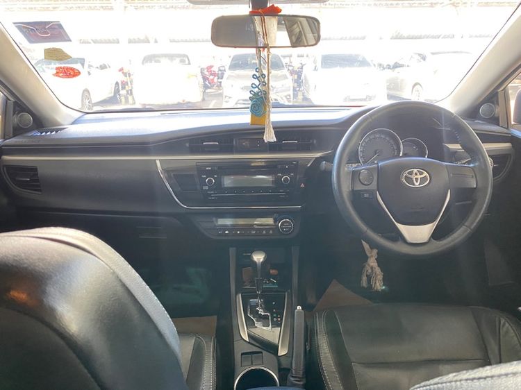 Toyota Altis 2015 1.8 Esport Sedan เบนซิน ไม่ติดแก๊ส เกียร์อัตโนมัติ ขาว รูปที่ 4