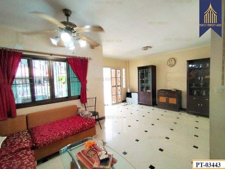 ตกแต่งครบ ขายทาวน์เฮ้าส์ พนาสนธิ์ วิลล่า 10 เฉลิมพระเกียรติ ร.9 ประเวศ เดินทางสะดวก รูปที่ 3