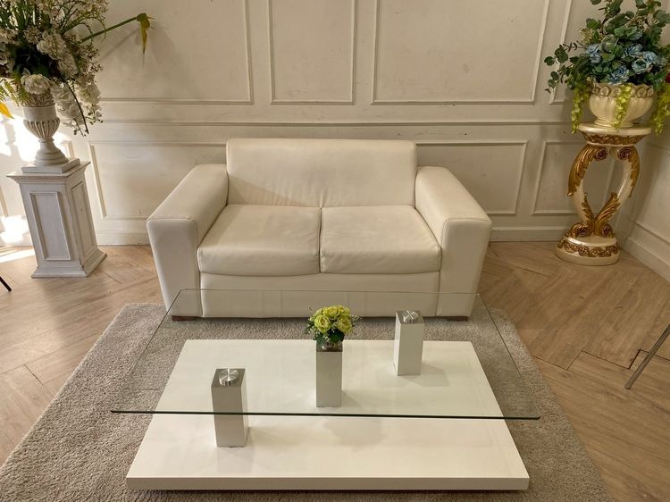 เนื้อ โซฟา 2 ที่นั่ง เบาะหนัง สีขาว 