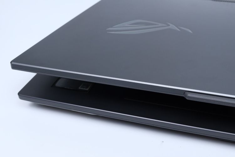 ASUS ROG STRIX G17 G713PU-LL043W Ryzen 9 7845HX.RTX4050.RAM40GB.SSD1TB - ID26010100 รูปที่ 5