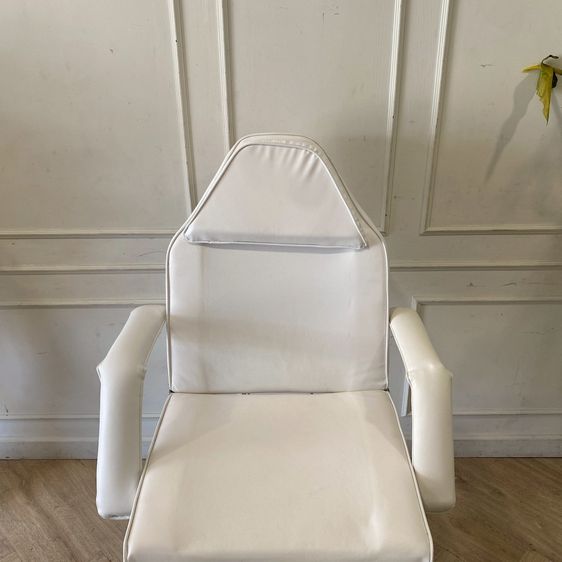 เตียงนวด เตียงสปา เตียงเสริมความงาม เบาะหนัง ขาเหล็ก สีครีม  รูปที่ 5