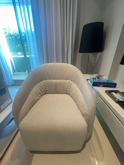 เก้าอี้รับแขกหมุนได้