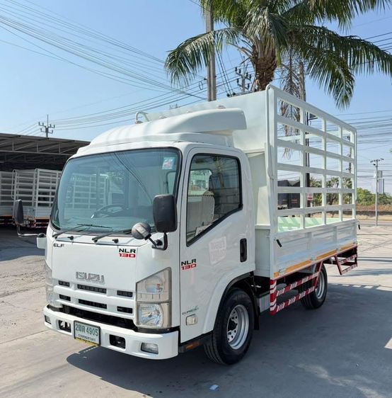 รถ ISUZU NLR 130 แรง ปี 2561 รถห้างแท้ มือเดียว สวยมาก  กะบะเหล็กคอกสูง  ยาว 3.50 กว้าง 1.90 สูง  รูปที่ 3