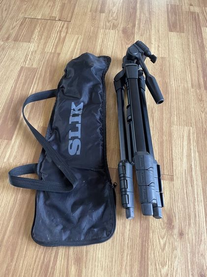 ขาตั้งกล้องแบบสามขา ขาตั้งกล้องญี่ปุ่น แบรน SLIKรุ่นF740 สภาพใหม่