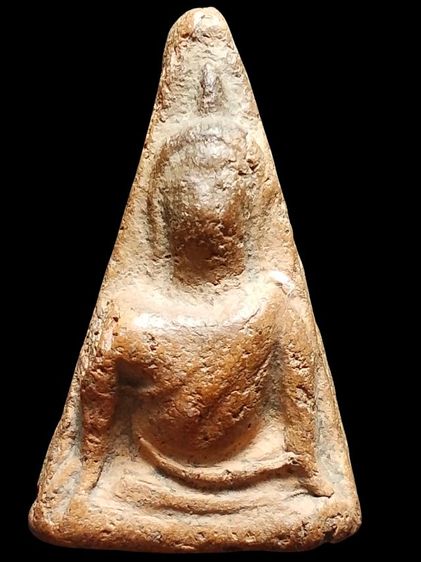 พระนางพญาเนื้อดินครับ