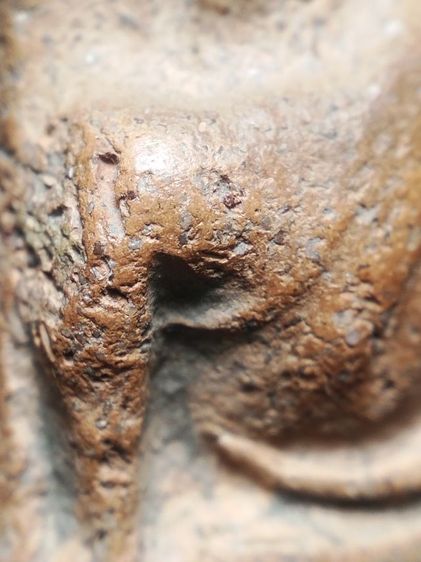 พระนางพญาเนื้อดินครับ รูปที่ 17