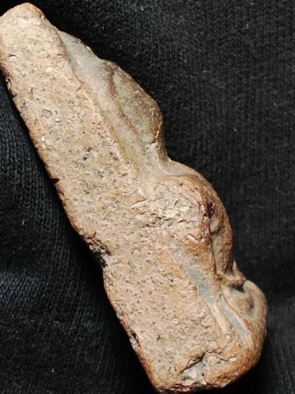 พระนางพญาเนื้อดินครับ รูปที่ 8