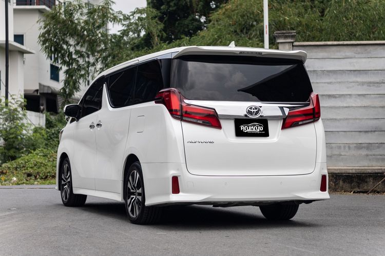 Toyota Alphard 2022 2.5 SA Package Utility-car เบนซิน ไม่ติดแก๊ส เกียร์อัตโนมัติ ขาว รูปที่ 2