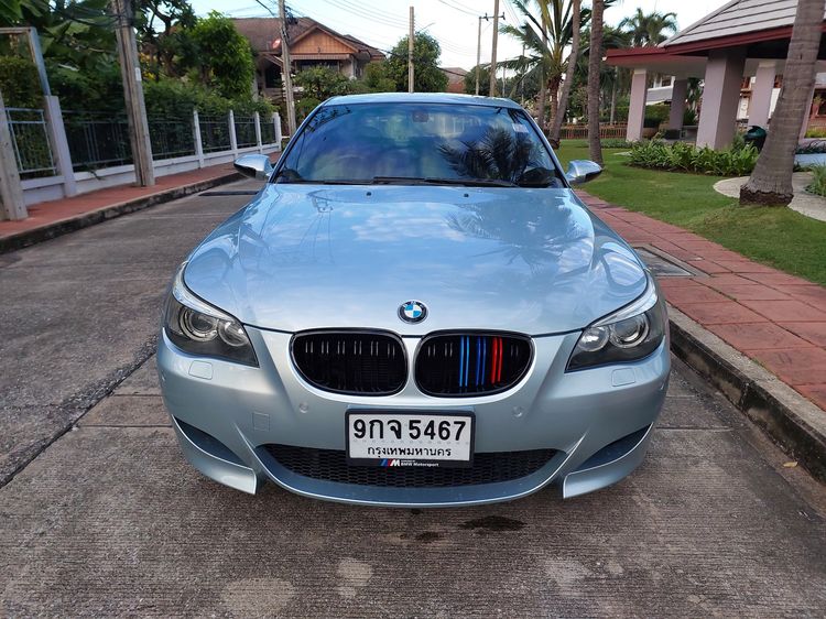 รถ BMW M5 5.0 E60 สี บรอนซ์เงิน