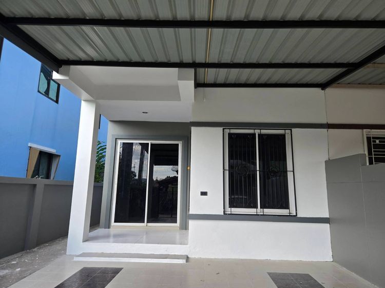 มีบางส่วน ขายบ้านหลังริม บ้านสันป่าเลียง หนองหอย เชียงใหม่ รีโนเวทใหม่  2 ล้าน ใกล้ Central Festival เชียงใหม่ รูปที่ 2