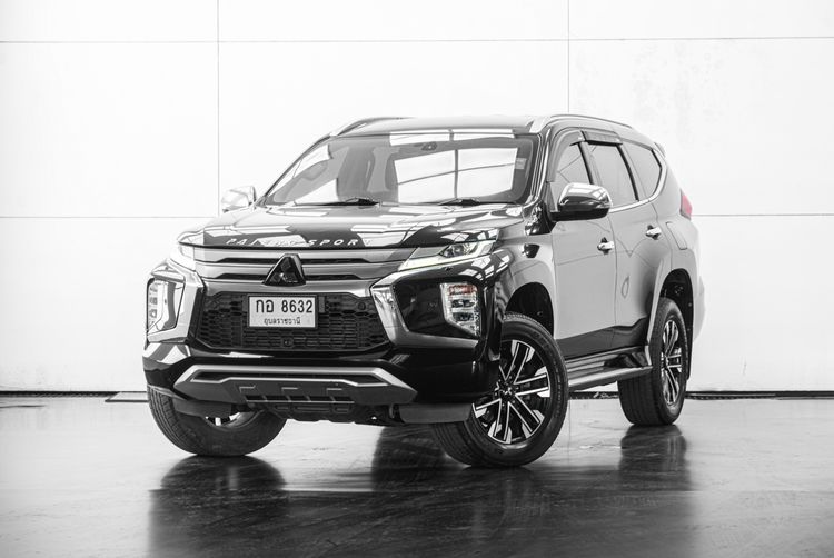 Mitsubishi Pajero Sport 2019 2.4 GT Premium 2WD Utility-car ดีเซล ไม่ติดแก๊ส เกียร์อัตโนมัติ ดำ รูปที่ 2