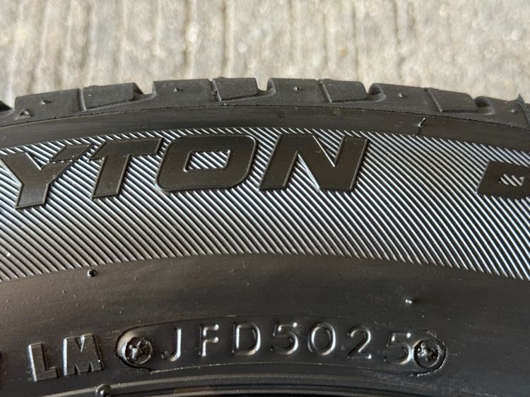 Toyota Camry Extremo ขอบ 17 นิ้ว Top 🛞 รูปที่ 4