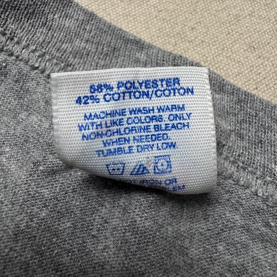 เสื้อยืดผ้าบาง Russell Size M  รูปที่ 3