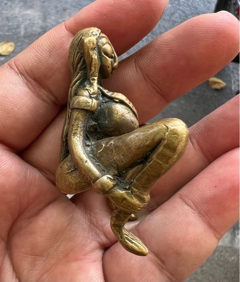 แม่เป๋อแหวก สร้อยสังวายล์เก่า  รูปที่ 2