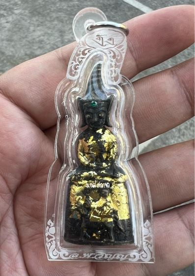 งั่งหลวงพ่อวิญญู พร้อมเลี่ยมสวยๆ