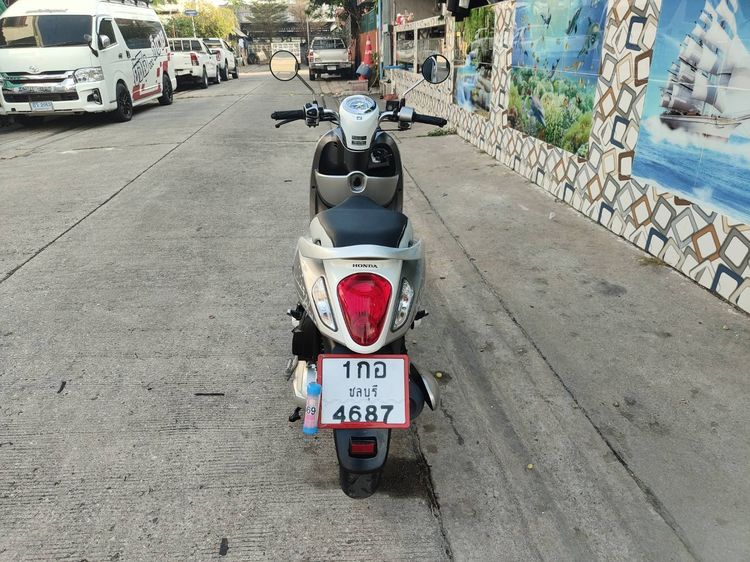 🛵ยังไงก็ขาย SCOOPY-i ปี 59 เครื่องดี สีสวย สตาร์ทมือ เล่มชุดโอนครบ+เปลี่ยนถ่ายน้ำมันเครื่องฟรี ส่งฟรี30 ก.ม รูปที่ 4