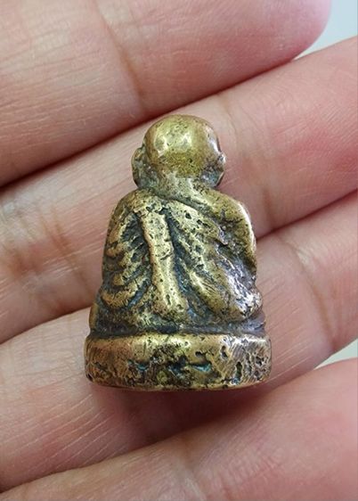 หลวงพ่อเงินวัดบางคลาน พิมพ์วัดห้วยเขนเก่า รูปที่ 2