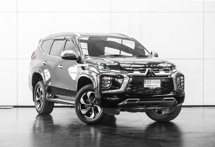 รถ Mitsubishi Pajero Sport 2.4 Prime 2WD สี ดำ