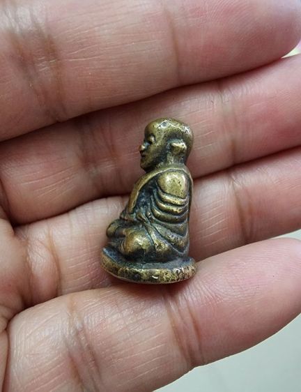 หลวงพ่อเงิน วัดบางคลาน พิมพ์นิยมสวยเก่า รูปที่ 4