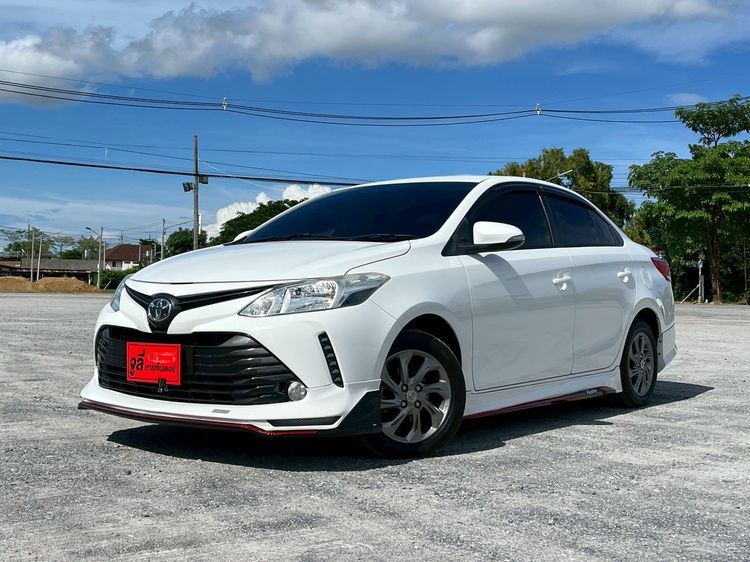 Toyota Vios 2018 1.5 E Sedan เบนซิน ไม่ติดแก๊ส เกียร์อัตโนมัติ ขาว รูปที่ 2