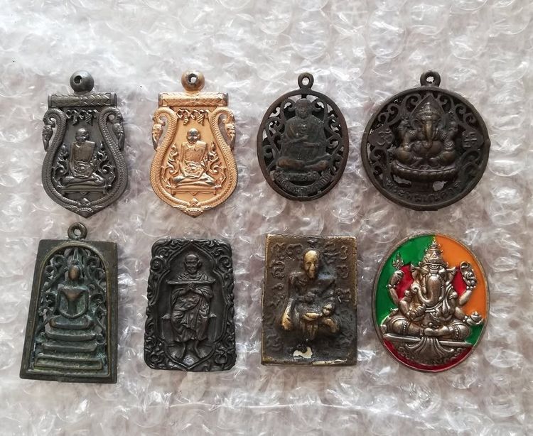 เหรียญฉลุหลวงปู่เอี่ยม ขรัวโต พระพิฆเนศ หลวงพ่อพรหม หลวงพ่อจง หลวงพ่อคล้อย