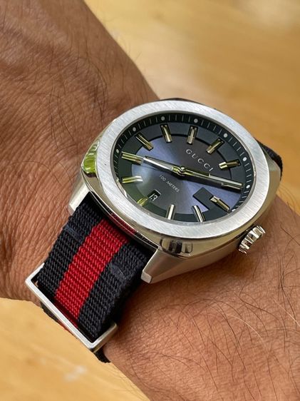 GUCCI GG2570 Blue Dial 41 mm Blue and Red Nylon Watch YA142303 รูปที่ 16