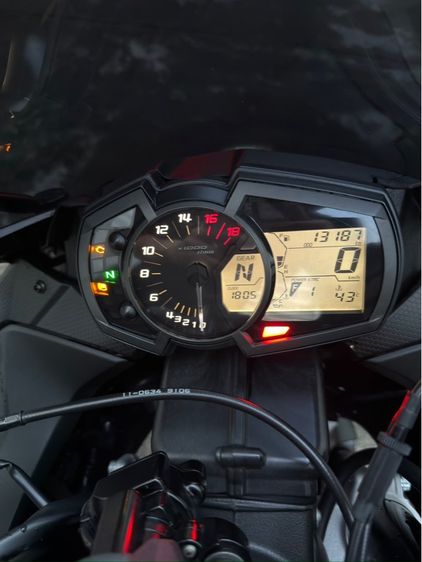 Kawasaki zx-6r รูปที่ 10