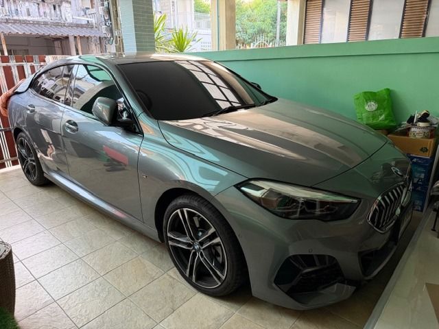 รถ BMW Series 2 220i สี เทา