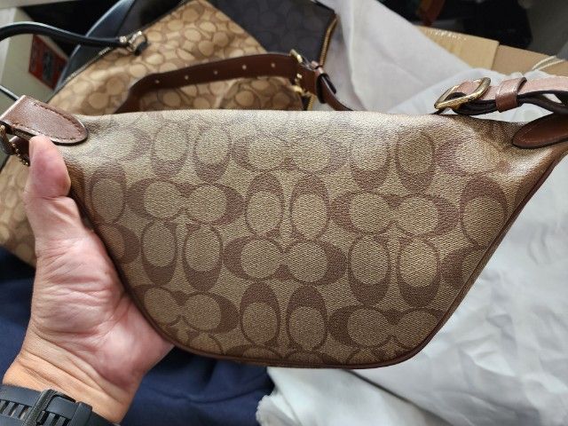 กระเป๋าสะพาย รูปที่ 2