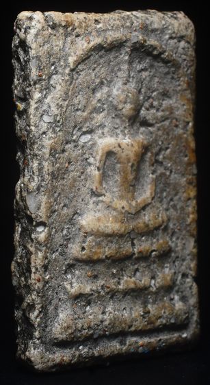 พระสมเด็จ พิมพ์ใหญ่ เนื้อแห้งๆ สภาพเก่า ครับ รูปที่ 4