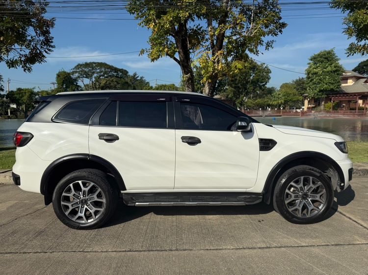 Ford Everest 2020 2.0 Titanium Utility-car ดีเซล ไม่ติดแก๊ส เกียร์อัตโนมัติ ขาว รูปที่ 4
