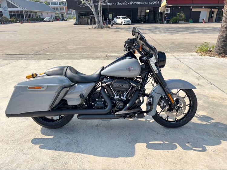 Harley Davidson  FLHRXS รุ่น ROAD KING™ SPECIAL ปี 2024 รูปที่ 3