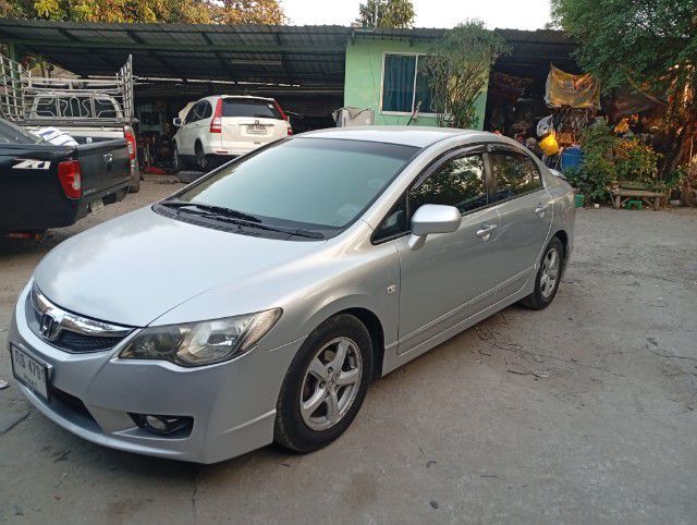 Honda Civic 2010 1.8 S i-VTEC Sedan เบนซิน ไม่ติดแก๊ส เกียร์อัตโนมัติ เทา รูปที่ 3