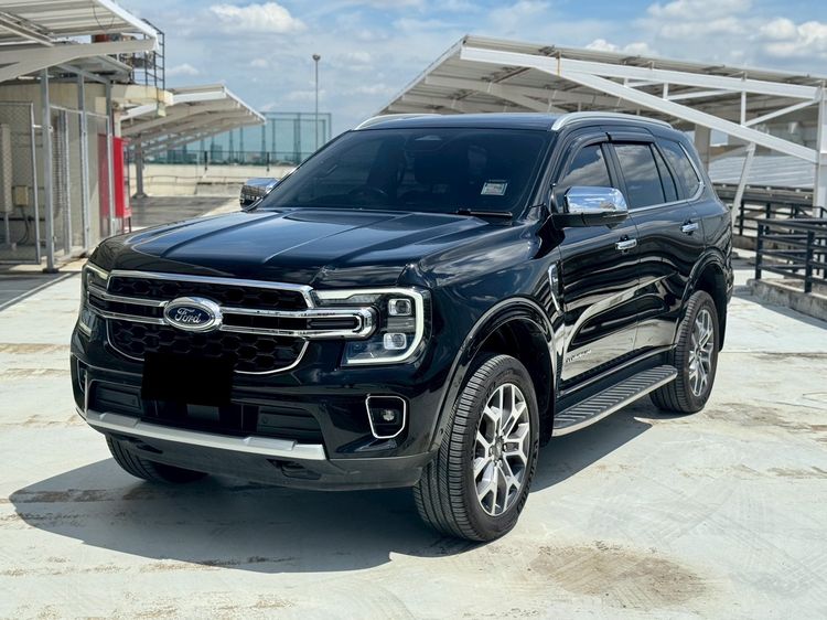 รถ Ford Everest 2.0 Titanium Plus 4WD สี ดำ