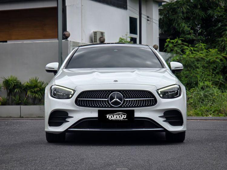 Mercedes-Benz E-Class 2022 E200 Sedan เบนซิน ไม่ติดแก๊ส เกียร์อัตโนมัติ ขาว รูปที่ 3
