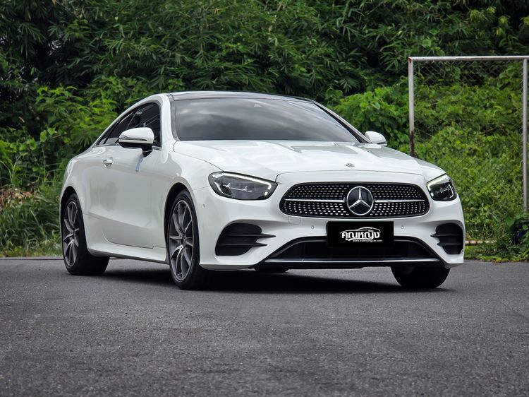 รถ Mercedes-Benz E-Class E200 สี ขาว