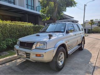 7 ที่นั่ง แค่ 99,000 สตารด้า G WAGON