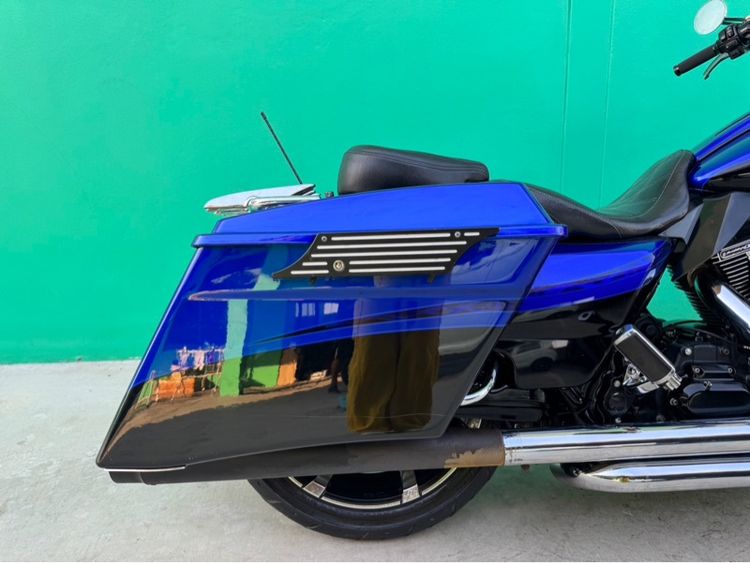  Road glide สีน้ำเงินตรงรุ่น ปี2012 CVO รูปที่ 9