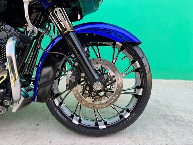  Road glide สีน้ำเงินตรงรุ่น ปี2012 CVO รูปที่ 8