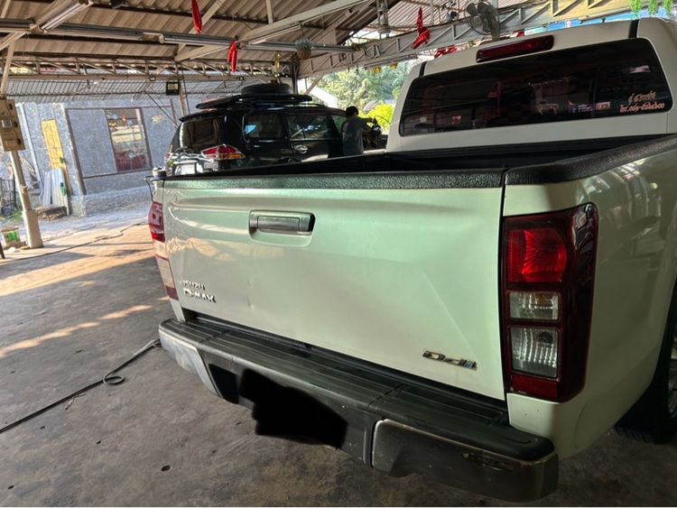 Isuzu D-MAX 2019 1.9 S Pickup ดีเซล เกียร์ธรรมดา ขาว รูปที่ 3