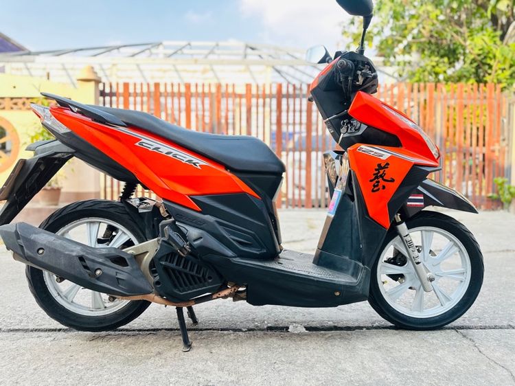 2016 Click125i รับแลกเทิน เล่มชุดโอนครบ ภาษีไม่ขาด รูปที่ 9