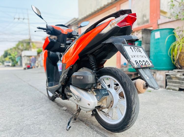 2016 Click125i รับแลกเทิน เล่มชุดโอนครบ ภาษีไม่ขาด รูปที่ 3