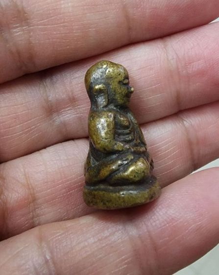 หลวงพ่อเงิน พิมพ์นิยม รูปที่ 4