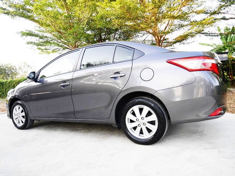 Toyota Vios 2015 1.5 E Sedan เบนซิน ไม่ติดแก๊ส เกียร์อัตโนมัติ เทา รูปที่ 3