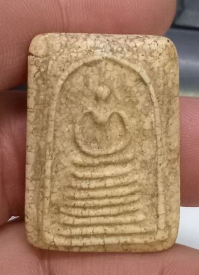 3022-พระสมเด็จฐานเจ็ดชั้น เนื้อผงเก่า รูปที่ 2