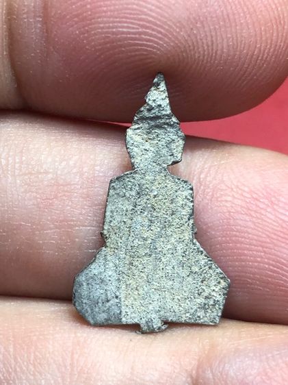 พระยอดธงกรุเขาพนมเพลิงเนื้อชิน รูปที่ 6