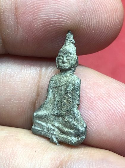 พระยอดธงกรุเขาพนมเพลิงเนื้อชิน รูปที่ 5