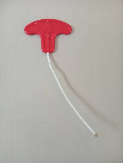 ที่ดึงชูชีพเครื่องบิน