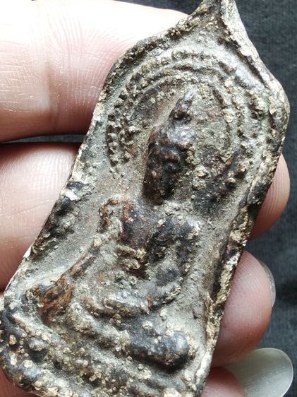 พระเนื้อตะกั่วสนิมแดงครับไม่ทราบวัด รูปที่ 14